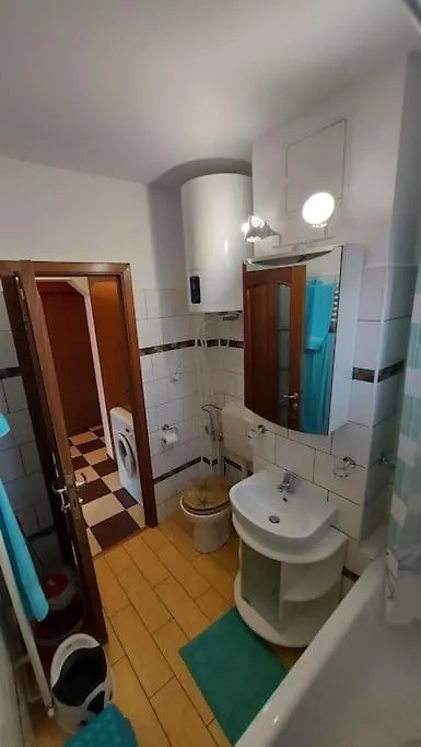 Cosy Apartment Close To City Center With Parking Lot Bucureşti România