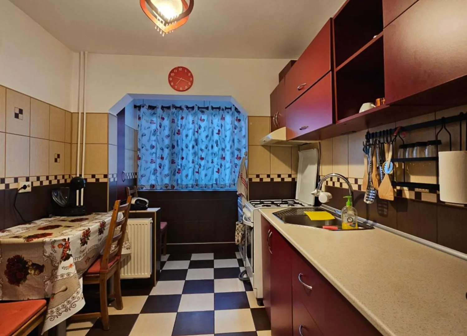 Cosy Apartment Close To City Center With Parking Lot Bucureşti
