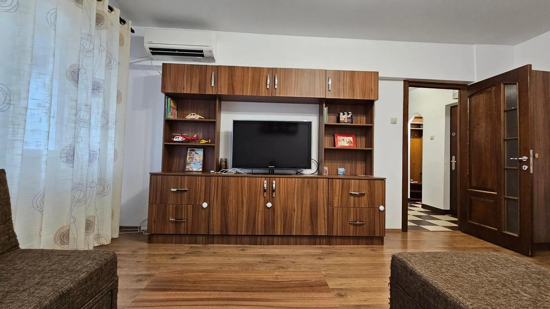 Cosy Apartment Close To City Center With Parking Lot Bucharest